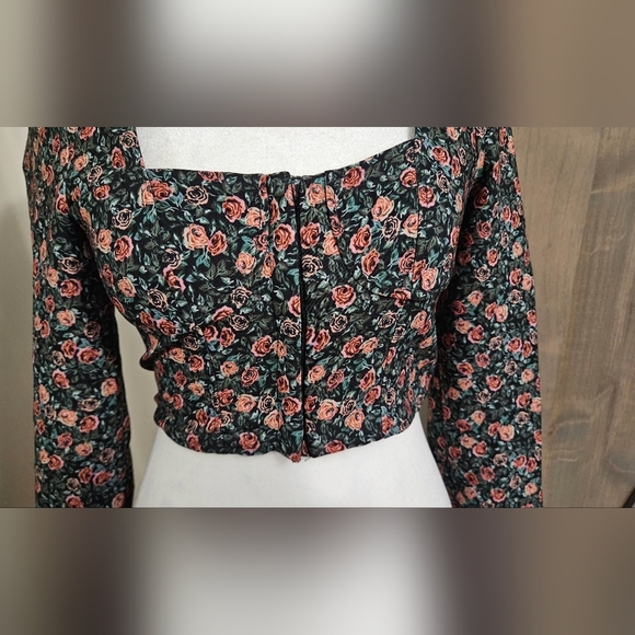 ZARA Floral Bustier Long Sleeve Crop Top. Size XS - Picture 7 of 14